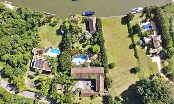 Imagem 5: Linda mansão com deck e vaga de barco, em cond. com aeroporto e praia privativa