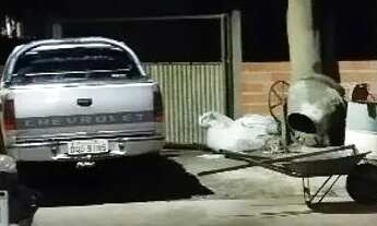 Imagem: Rancho à venda no Rio Mogi Guaçu em Guatapará