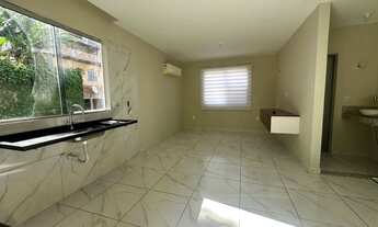 Imagem 2: Casa 2Q (2 andar de escada) com ar split no parque esmeralda - Vila Velha