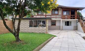 Imagem 2: Casa com 02 moradias à venda no bairro Nª Sra. da Saúde, Caxias do Sul