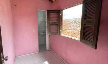Imagem 2: Casa para Locação em Fortaleza, Cambeba, 2 dormitórios, 1 suíte, 1 banheiro, 4 vagas