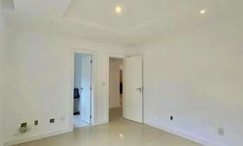 Imagem 5: Casa com 4 quartos à venda por R$ 3.300.000 - Itacoatiara - Niterói/RJ