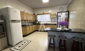 Imagem 4: Sobrado Geminado no Jardim Iririú com 3 quartos por R$ 430.000,00 - Joinville - SC