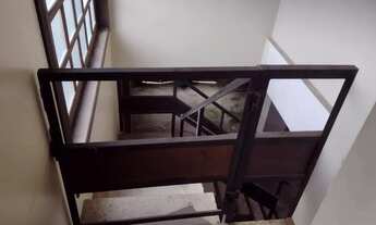 Imagem 2: Casa com vagas no subsolo, 12x35m, 2 quartos