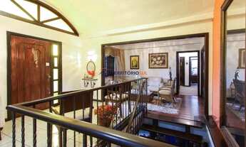 Imagem 7: Casa de esquina Casa com 5 dormitórios