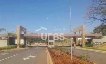 Imagem: Parqville Quaresmeira - Terreno Residencial