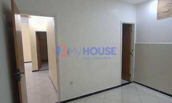 Imagem 6: Casa à Venda com 5/4 sendo uma suíte distribuídos em 170m2, localizado na Avenida Itabuna