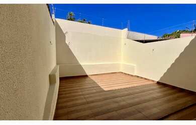 Imagem 3: CASA RESIDENCIAL Casa de Rua com 2 Quarto(s) e 2 banheiro(s) à Venda, 77.00 por R$ 250000