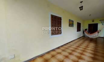 Imagem 7: Casa para venda possui 250 metros quadrados com 5 quartos em Várzea - Recife - PE