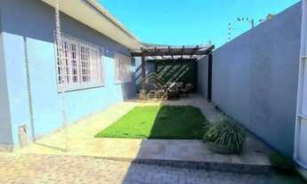 Imagem 2: Residencial Casa com 3 Dormitório(s) sendo 1 Suíte(s) no Bairro Estreito Florianópoli