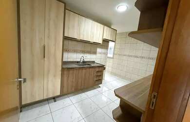 Imagem 7: ADRIANÓPOLIS, Cond. Champs Elysees, apartamento 115m2, 3 quartos sendo 1 suíte, armários e