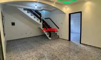 Imagem: Sobrado com 3 Quartos e 3 banheiros à Venda