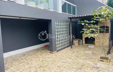 Imagem: Casa duplex - Em condomínio fechado