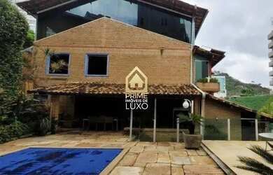 Imagem: Casa com 6 quartos à venda no bairro Santa