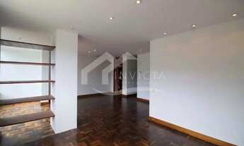 Imagem 5: Original dois quartos revertido para quarto e sala com vista para Lagoa e Cristo