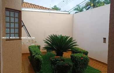 Imagem 2: Casa para Venda em Presidente Prudente, Jardim Bongiovani, 3 dormitórios, 1 suíte, 2 banhe