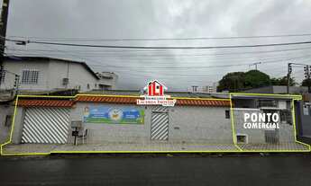 Imagem: Casa no Parque 10 de Novembro 210m² com