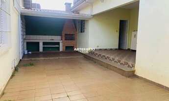 Imagem 2: Casa com 4 dormitórios no bairro Santo Agostinho