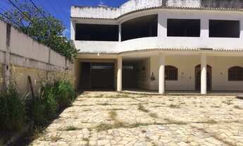 Imagem 4: Casa 13 Quartos, 2 Andares + Terraço - 750m² de Terreno - Piscina e Churrasqueira