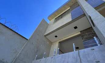 Imagem 3: Casa para venda possui 145 metros quadrados com 3 quartos em Parque Xangri-Lá - Contagem