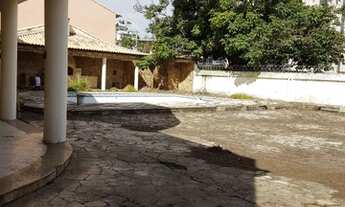 Imagem 6: Casa 13 Quartos, 2 Andares + Terraço - 750m² de Terreno - Piscina e Churrasqueira