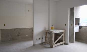 Imagem 4: Apartamento Amplo no Bairro Iririú com 3 dormitórios, Suíte e Elevador