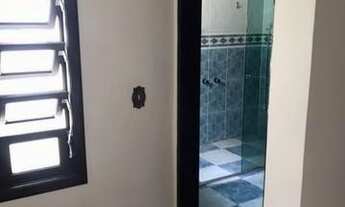 Imagem 4: Casa para Venda em Cotia, Jardim Leonor, 4 dormitórios, 2 banheiros, 2 vagas