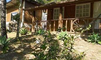 Imagem 2: Casa em amplo terreno no Várzea!