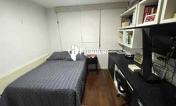 Imagem 7: Apartamento para venda com 157 metros quadrados com 4 quartos