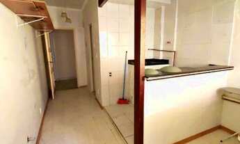 Imagem: Centro R$148mil financio 100 e aceito carro