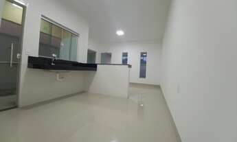 Imagem 2: Linda casa há venda no Setor Garavelo, Aparecida de Goiânia