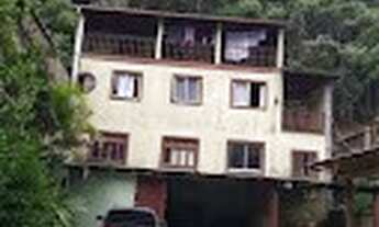 Imagem 2: Imóvel comercial para venda tem 628 metros quadrados em Várzea - Teresópolis - RJ