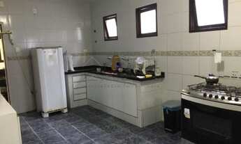 Imagem 6: Casa Padrão em Piedade com 243m² com 4 quartos