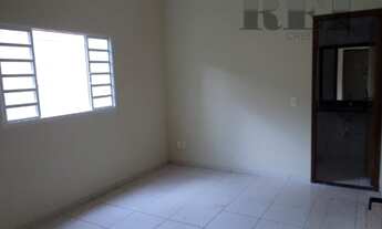 Imagem 3: Casa com 3 dormitórios para alugar, 80 m² por R$ 1.600,00/mês - Jardim Mondale - Rio Verde