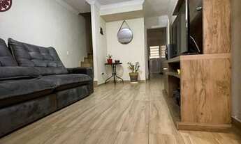 Imagem: Casa em Condomínio - 3 Dorms - 2 Vagas