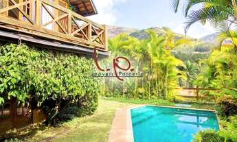 Imagem 2: Charmosa Casa com 5 Quartos (3 Suítes), no Condomínio Quinta do Lago em Itaipava - Petrópo