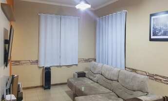 Imagem 4: Casa de Campo com Piscina e Area de Lazer