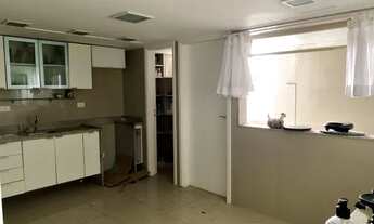 Imagem 5: APARTAMENTO LATERAL NA AVENIDA BOA VIAGEM - 3q 2s - 98m2
