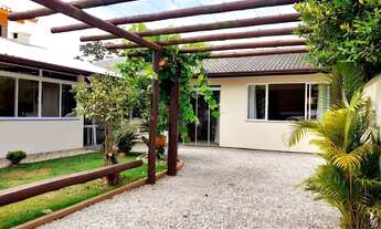 Imagem 6: Belíssima casa com Piscina, para 12 pessoas em Mariscal-Bombinhas