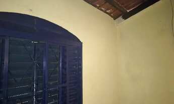 Imagem: Alugo Casa 02 Quartos