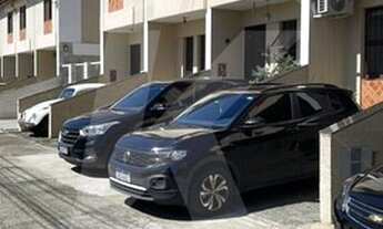 Imagem 3: Sobrado em Condomínio Fechado com 2 Dormitórios, Garagem na Vila Isolina