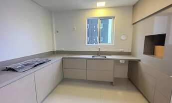 Imagem 3: Locação Anual - Apartamento semi-mobiliado com 3 suítes e 3 vagas - Balneário Camboriú