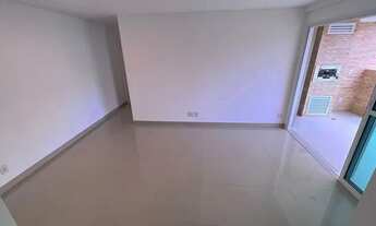 Imagem 2: Excelente Apto de 03 Quartos - Cond. Bourgogne!!