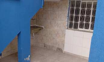 Imagem 2: Casa de 2 quartos na Pedro Ferreira - Jardim Catarina