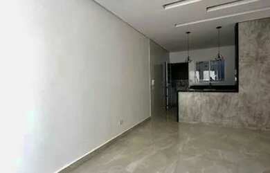 Imagem 3: Vendo linda casa alto padrão, Canto do Forte, em Condomínio, 02 dormitórios, quintal com c