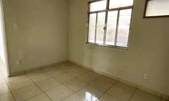 Imagem 7: Vaz Lobo: Alugo apartamento amplo 2 qtos" R$ 750,00