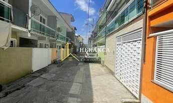 Imagem 3: Alugo excelente triplex com garagem em condomínio fechado bem no centro de Realengo RJ