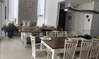 Imagem 5: Apartamento para venda tem 380 metros quadrados com 4 quartos