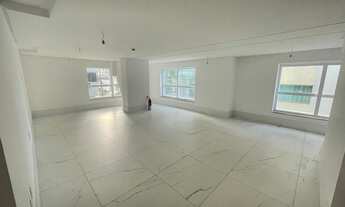 Imagem 3: Centro comercial para venda com 75 metros quadrados em Meia Praia - Itapema - SC