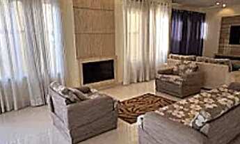 Imagem 2: Casa de condomínio para aluguel possui 400 metros quadrados com 4 quartos